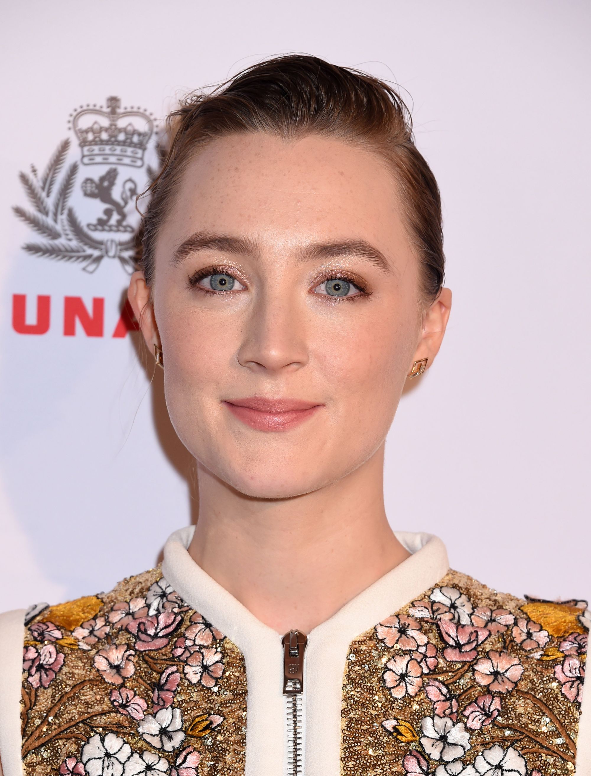 Saoirse Ronan Fakes