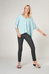 37427897_laurel_ss18_luxury_ease_e_02-01