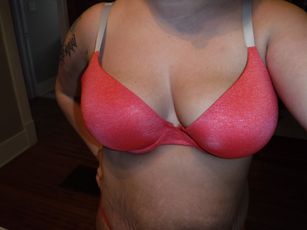 Exposed Huge Titted Amateur [x133]-x6w3m1su4i.jpg