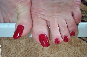 500pics_feet_footfetish_barefeet_girls_fuesse