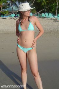 Wicked Weasel 2004 Contributors - PART 2-p7b854o2rc.jpg