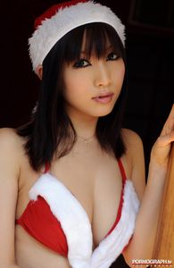 Asian Beauties - Satsuki M - MERRY CHRISTMAS (x75)-27b9u9exhk.jpg