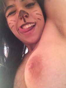 Sexy Kitty Posing Naked with Camera [x460]-z7gc04aiy5.jpg